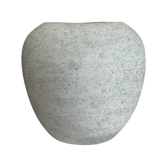 Southeast Art Pottery Matte Stone Finish Howling Coyotes Vase - Picture 5 of 10